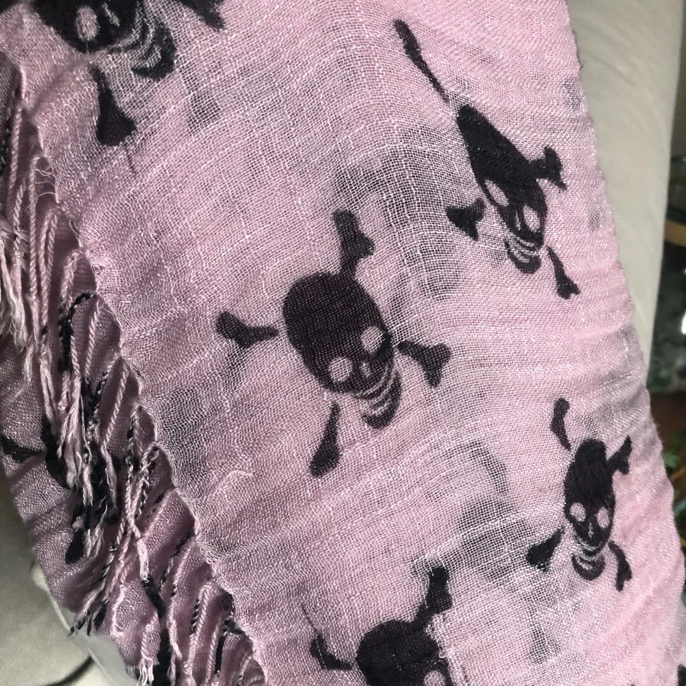 Patterned Scarf ~ Skulls/ Goth - Picture 3 of 3
